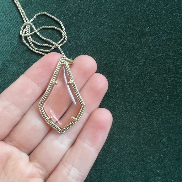 Kendra Scott Alex Pendant - Picture 2 of 3